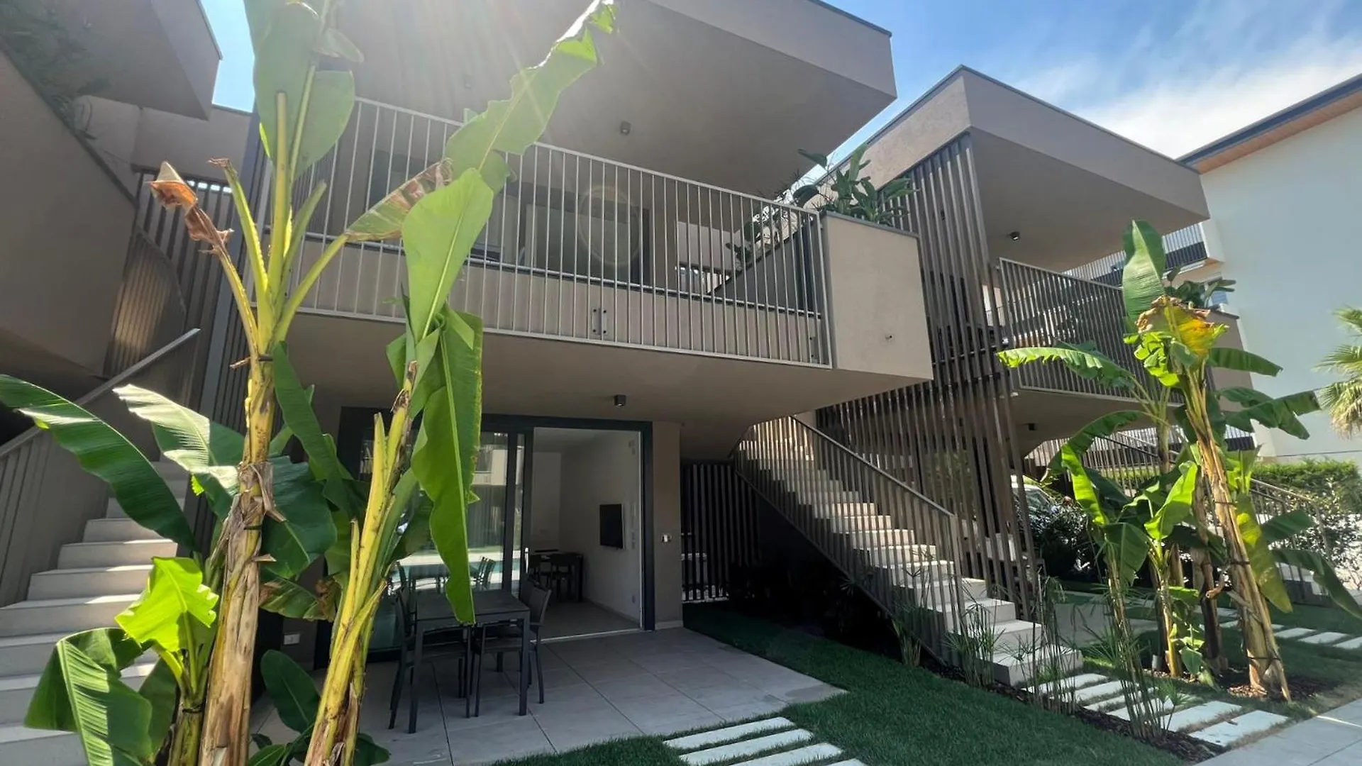 Sun Village Residence Con Piscina - Piazza Aurora - Adria Holiday Jesolo - Family Apartments