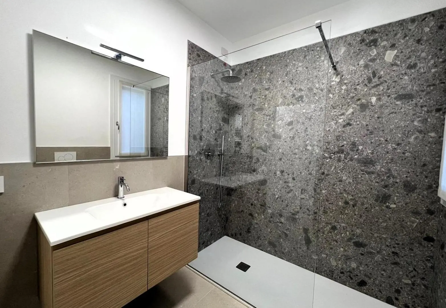 Sun Village Residence Con Piscina - Piazza Aurora - Adria Holiday Jesolo - Family Apartments