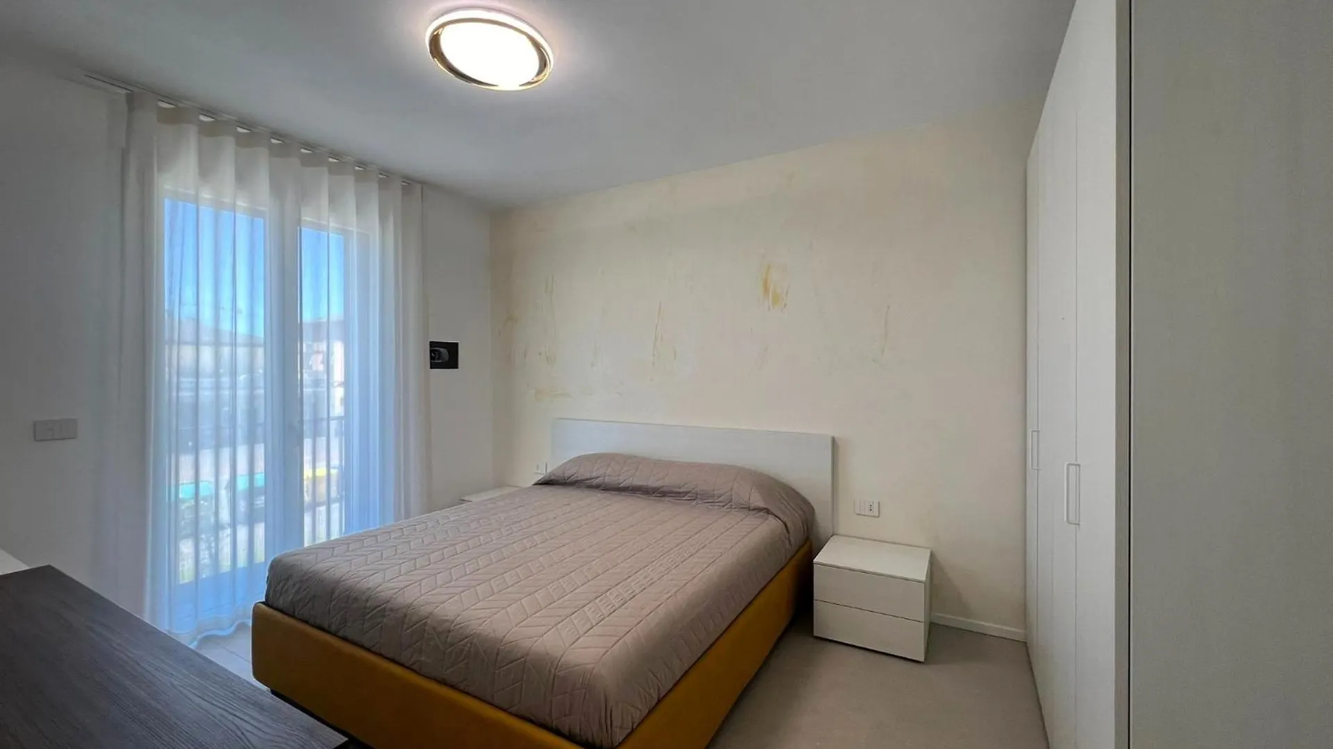 Sun Village Residence Con Piscina - Piazza Aurora - Adria Holiday Jesolo - Family Apartments Italy
